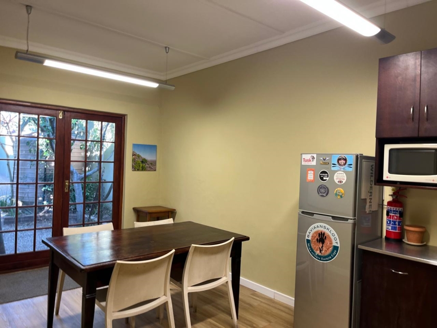 To Let commercial Property for Rent in Richmond Hill Eastern Cape